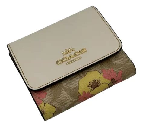 precio billetera coach original|More.